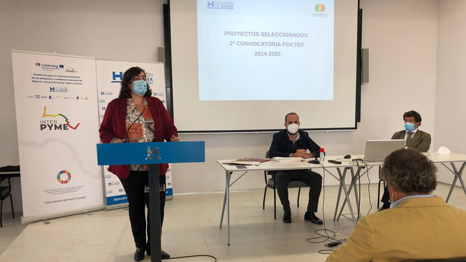 25 empresas participan en la mesa